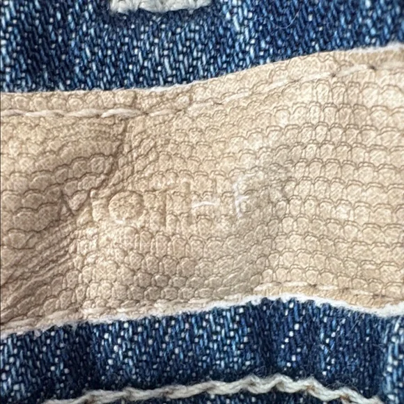 Mother distressed boyfriend jeans. - Picture 5 of 7